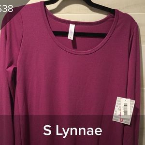 NWT LuLaRoe Lynnae Long sleeve small